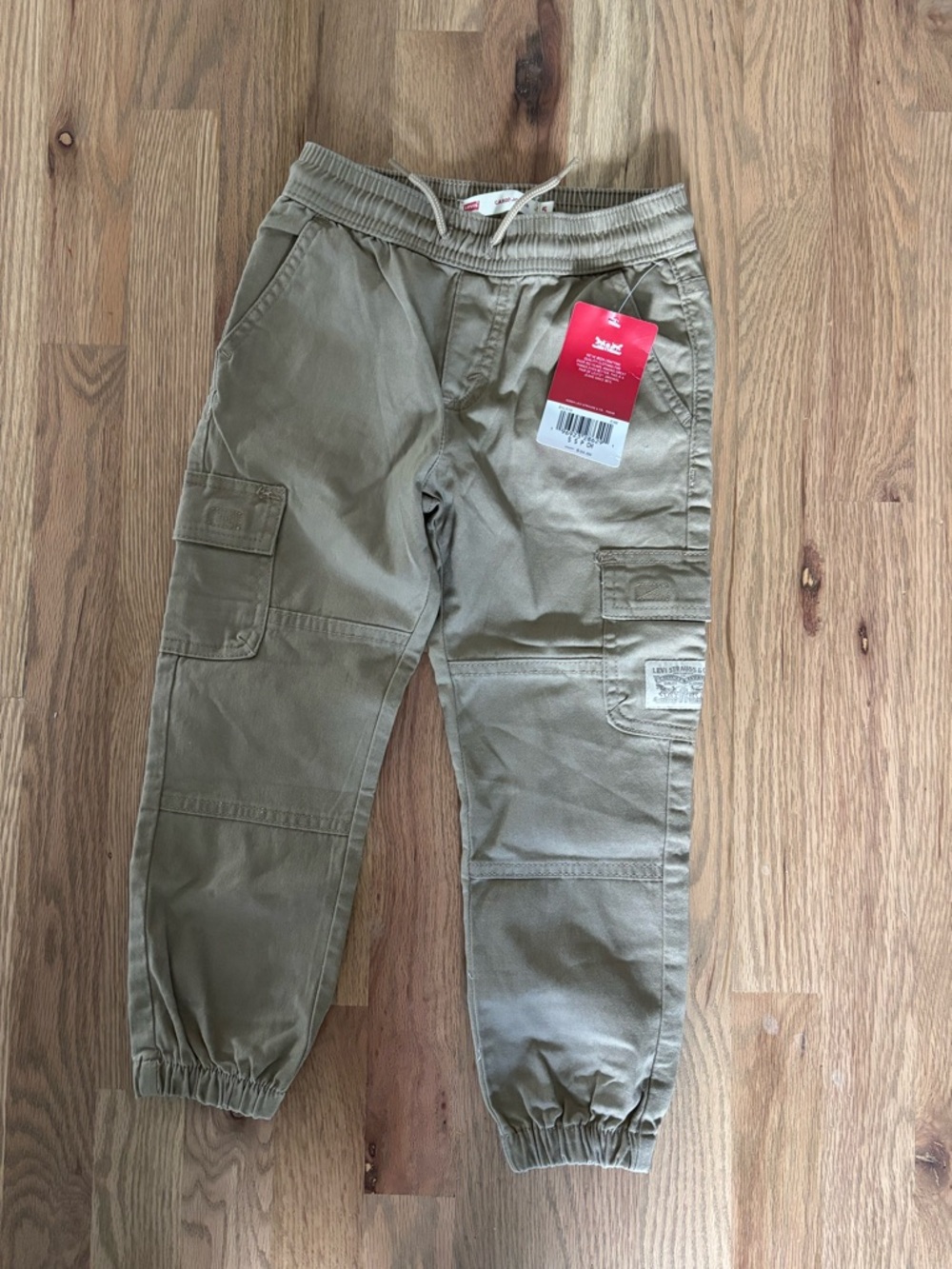 NEW LEVI’s Kids Cargo Jogger Pants - Tan